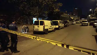 Ataşehir'de korku dolu anlar: Motosikletli saldırgan gecekonduyu hedef aldı
