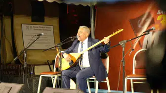 Bayburt'ta Zafer Bayramı coşkusu aşıklık geleneğiyle taçlandı