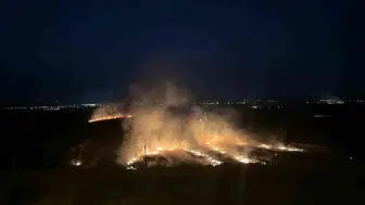 Osmaniye'de mısır tarlasında korkutan anız yangını