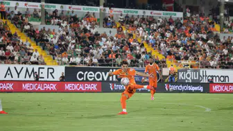 Alanyaspor ve Göztepe Alanya'da puanları paylaştı