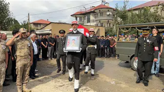 Şehit Sözleşmeli Er Ziya Koparan Yüksekova'da dualarla uğurlandı