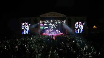 Bursa Kahve Festivali'nde Demet Akalın rüzgarı: Sukaypark'ta unutulmaz hafta sonu