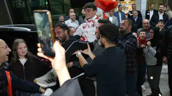 Dünya şampiyonu Yiğit Şişman Kastamonu'da omuzlarda karşılandı