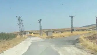 Bebek Köyü sakinlerinden ulaşım isyanı: Bozuk yollar araçlara zarar veriyor