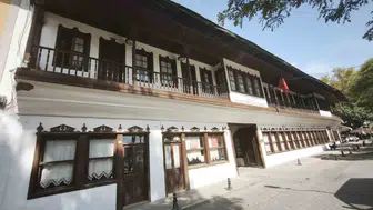 Muğla’nın kültürel hafızası Konakaltı Kültür Merkezi vakıf mülkiyetine geçti