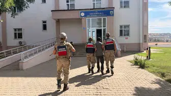 Bingöl jandarmasından geniş çaplı operasyon: 22 olayda çok sayıda suç unsuru ele geçirildi