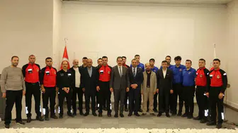 Türkçenin Millet Dili Olarak Önemi Erzurum'da Konferansla Ele Alındı