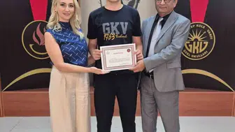 Lise öğrencisi İbrahim Efdal Bay küresel bilimsel raporun mimarları arasına girdi
