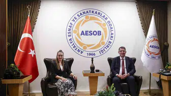 Antalya'da Yerel Yönetim ve Esnaf İş Birliği: Ortak Akıl Vurgusu
