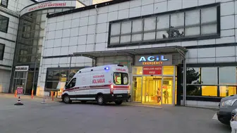 Gercüş'teki arazi çalışmasında geri manevra kazası: Bir işçi ağır yaralandı