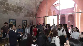 Geleceğin Hekimleri Tıp Tarihine 800 Yıllık Şifahanede Adım Attı