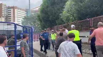 Batı Karadeniz derbisinde saha dışı gerginlik: Polis müdahalesiyle önlendi