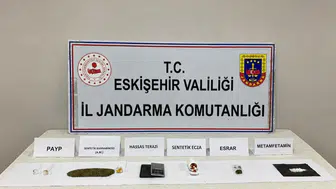Gökmeydan'daki adrese jandarma baskını: Uyuşturucu taciri tutuklandı