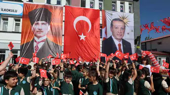 Erzurum'da yeni eğitim yılı Maarifin Kalbinde Oyun temasıyla başladı