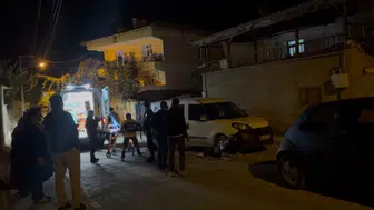 Sungurlu'da arkadaş kavgası kanlı bitti: Bir kişi bıçakla yaralandı