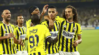 Fenerbahçe'nin Devler Ligi Kadrosunda Yıldız İsimler Dikkat Çekiyor