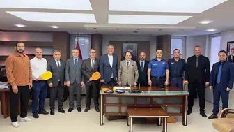Tekkeköy'de pickleball rüzgarı: Spor bağımlılığa karşı kalkan oluyor