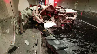 Bilecik'te traktöre arkadan çarpan otomobilin sürücüsü hastanelik oldu