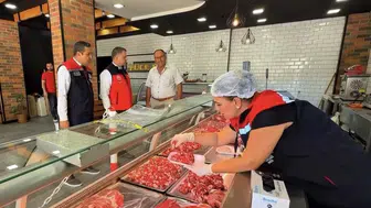Mersin'de gıda güvenliği için geniş çaplı saha operasyonu