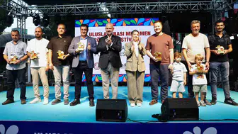 Menemen'in Kırmızı Kili Dünya Sanatçılarını Birleştirdi: 5. Çömlek Festivali Final Yaptı