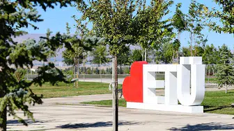Erzurum Teknik Üniversitesi'nde Kalite Onayı: 5 Yıllık Tam Akreditasyon Başarısı