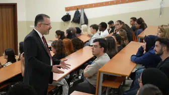 Rektör Kırışık'tan akademik yıl açılışında terörsüz gelecek vurgusu