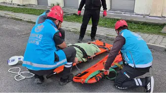 Sarıkamış'ta 6.5 büyüklüğünde deprem provası: Ekiplerin koordinasyonu gerçeği aratmadı