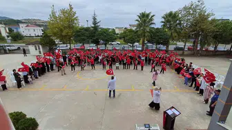 Samsun'da özel öğrenciler yeni eğitim yılına davul zurna eşliğinde merhaba dedi