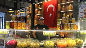 Kayseri'de turşu sezonu hareketliliği: 55 yıllık tecrübeden lezzet sırları