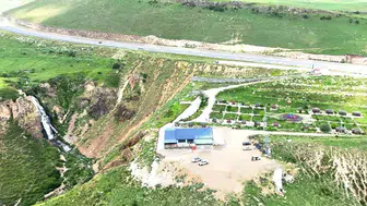 Kars Valisi Ziya Polat Susuz Şelalesi'nde vatandaşların taleplerini dinledi