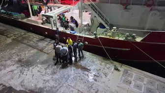 Denizlerde av yasağı sona erdi: Balıkçılar yeni sezon için ağlarını suya bıraktı