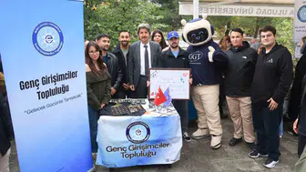 Bursa Uludağ Üniversitesi'nde 2026-2027 akademik yılı hareketli başladı