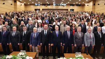 Zonguldak Bülent Ecevit Üniversitesi'nde yeni dönem: Rektör Ulusoy'dan öğrencilere 'emek ve irfan' vurgusu