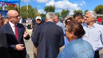 Bandırma'nın kurtuluş töreninde Serkan Sarı'ya 'butlan' protestosu