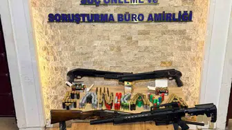 Düğün eğlencesini kabusa çeviren magandalara polis baskını: 10 silah ele geçirildi