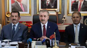 Mustafa Destici'den Terörsüz Türkiye Vurgusu: Prangalar Kırıldı, Oyun Kuran Ülke Olduk