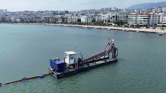 Kurupelit Yat Limanı’nda dip temizliği: Koku ve yosun sorununa kalıcı neşter