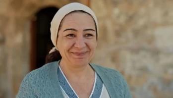 Zeynep Kankonde diziden ayrıldı mı? Uzak Şehir’in Ümmü’sü neden değişti?