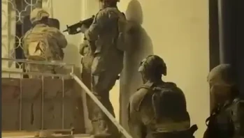 Aranan Şahıs Çatı Katında Yakalandı