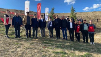 Bozüyük’te şehitler için mevlit okutuldu, fidan dikimi yapıldı