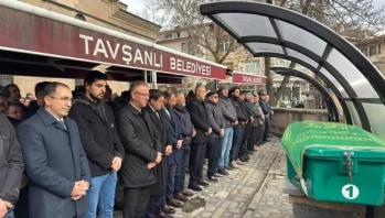 Vali Musa Işın, Tavşanlı’da İsmail Atak'ın Cenaze Törenine Katıldı