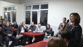 Ayşe Ünlüce: ''23 Mart’ta Erken Seçim İçin Güçlü Bir Mesaj Vereceğiz''