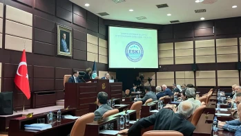 Ayşe Ünlüce'den net mesaj: "Sakaryabaşı can çekişiyor, Porsuk’un yükü artık tek başına taşınamaz"