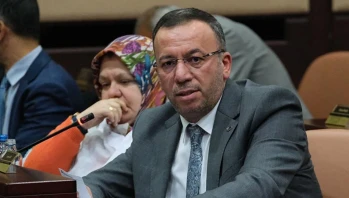 Ahmet Sivri: “Her şeyin güzel olması lafla değil, icraatla olur”
