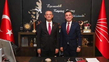 Dökmeci: “Özel’in Öncülüğünde Halk İçin Daha Çok Çalışmalıyız”