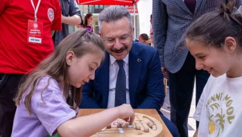 Geleneksel Oyunlar Tırı çocuklarla buluştu, renkli anlar yaşandı
