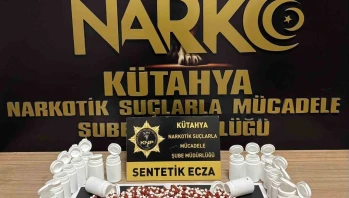 Kütahya'da Narkotim'in düzenlediği uyuşturucu operasyonunda 4 kişi tutuklandı!