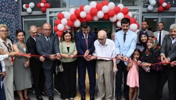 Kütahya'da Engelli ve Yaşlılar için Yeni Sosyal Hizmet Merkezi Açıldı
