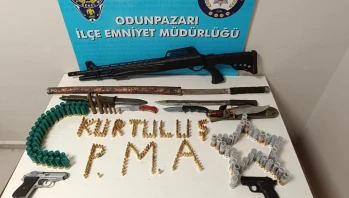 Eskişehir’de Dehşet: Bisikletle Çarptı, Silahla Tehdit Etti