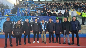 Milletvekili Erbaş’tan Karşıyaka Maçı İçin Kütahyalı Taraftarlara 2 Otobüs Desteği